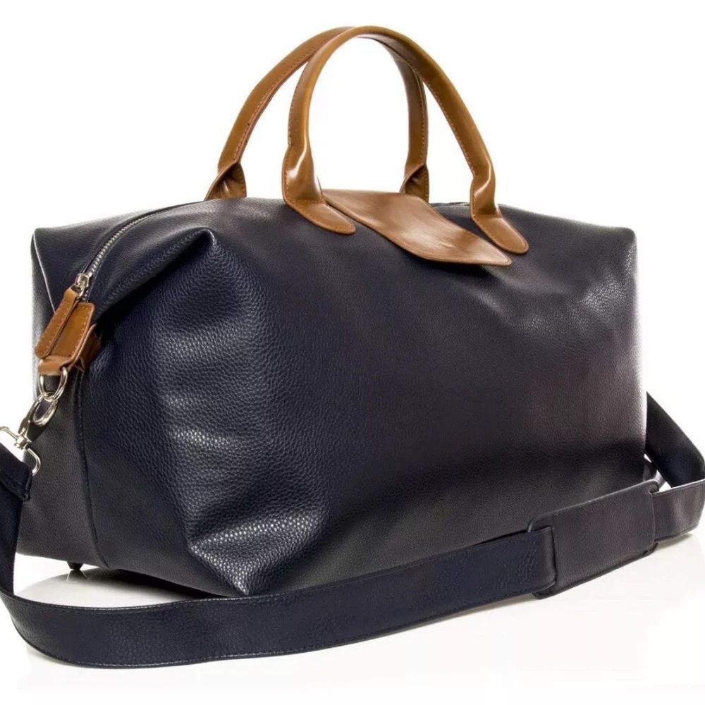 NWT Brouk & Co Alpha Weekend Bag Perfect for weekend getaway Navy Blue w/ strap